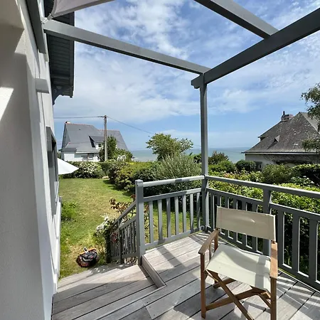 Loua Villa